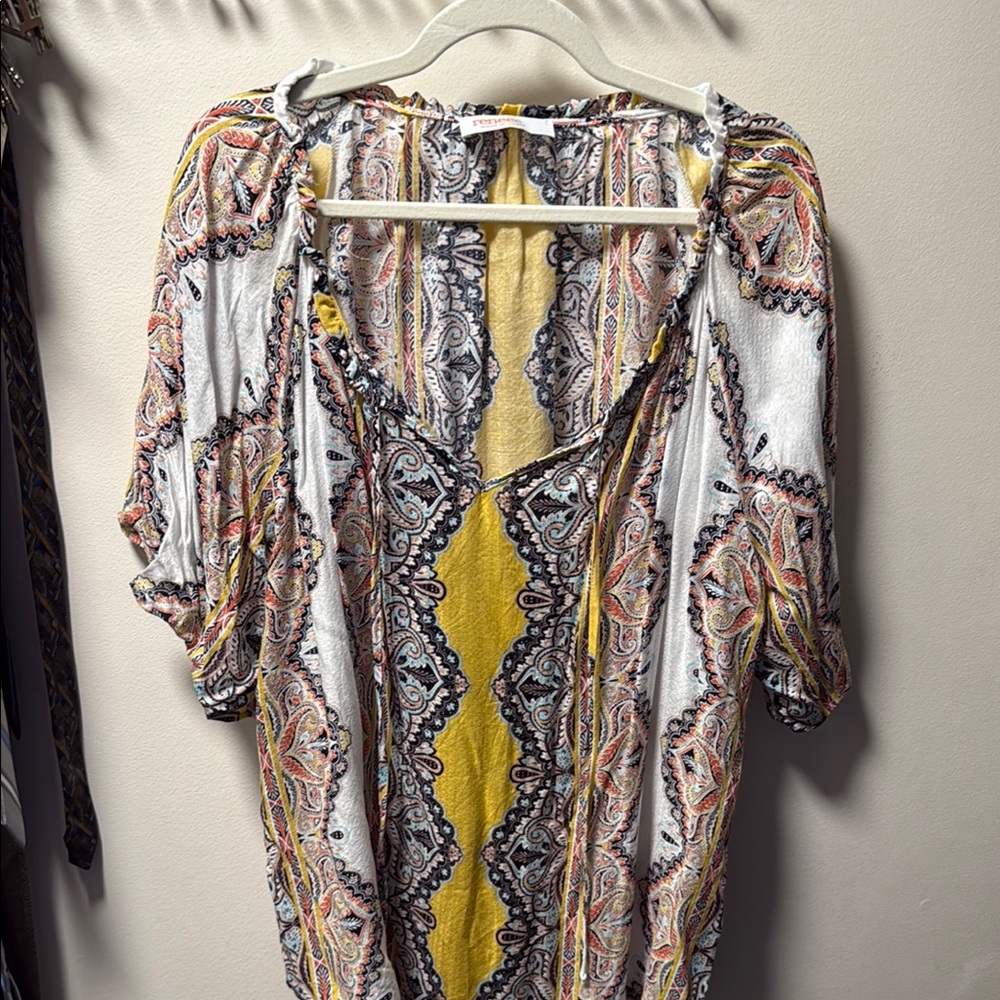 Brown and White Graphic Tie Front Blouse with 3/4 Sleeves